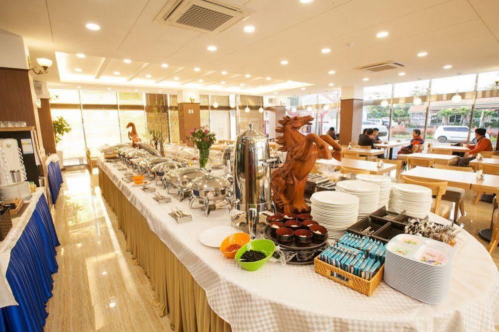 The Seri Resort Seogwipo Extérieur photo