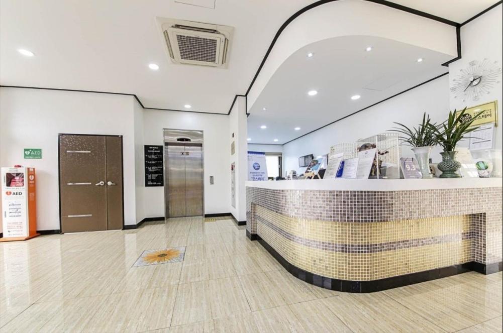The Seri Resort Seogwipo Extérieur photo