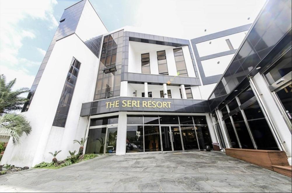 The Seri Resort Seogwipo Extérieur photo